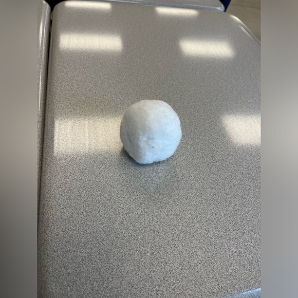 Faux snowballs - Picture 2 of 2
